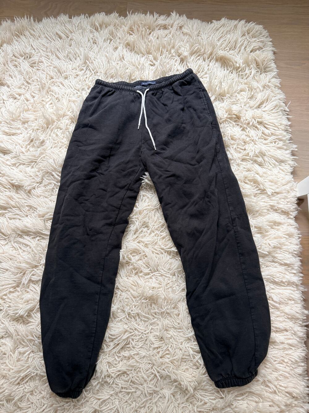 Brandy Melville Black Fleece-Lined Joggers with Drawstring Waist - OS